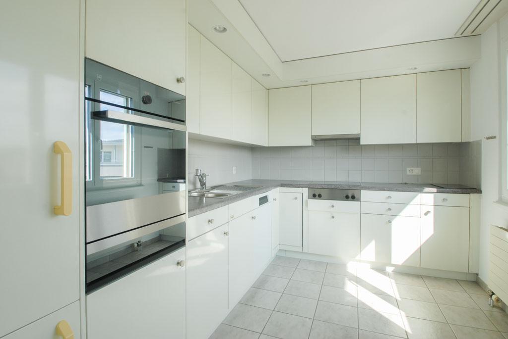 For sale   Switzerland - in partnership with the real estate portal Smart-Propylaia