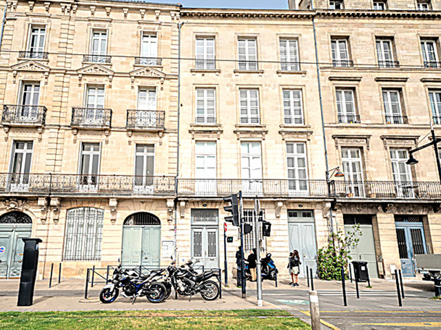 Mehrfamilienhaus zu verkaufen in Bordeaux - Mehrfamilienhaus zu verkaufen in Bordeaux, 6 Zimmer, 210 m2 - Smart Propylaia (6)