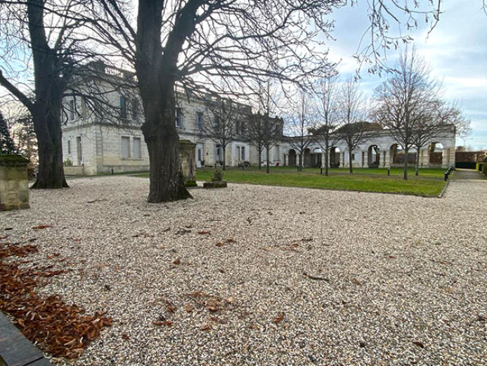 Mehrfamilienhaus zu verkaufen in Haut de Floirac - Mehrfamilienhaus zu verkaufen in Haut de Floirac, 14 Zimmer - Smart Propylaia (6)