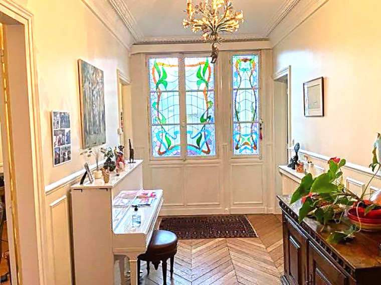 Wohnung zu verkaufen in Paris (5)