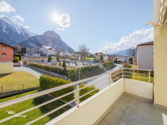 Appartement à louer à Susten