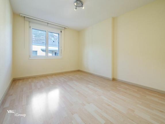 Appartement à louer à Susten (4)