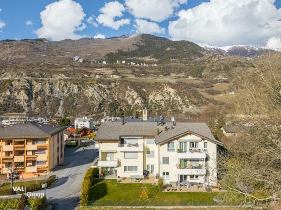 Appartement à louer à Susten (11)