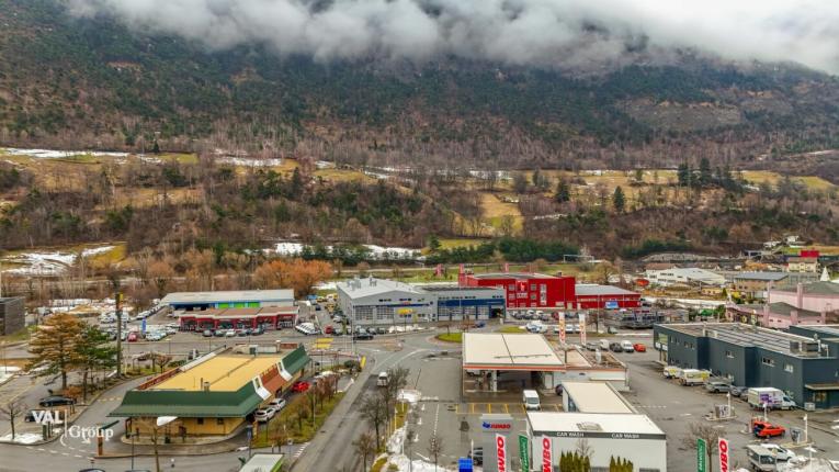 Commercial & industry for sale in Brig (12)