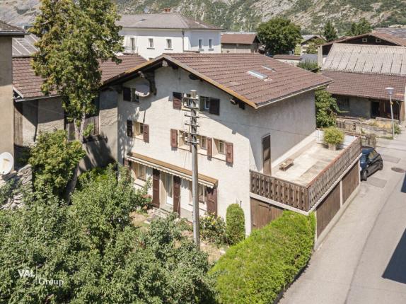 House for sale in Turtmann