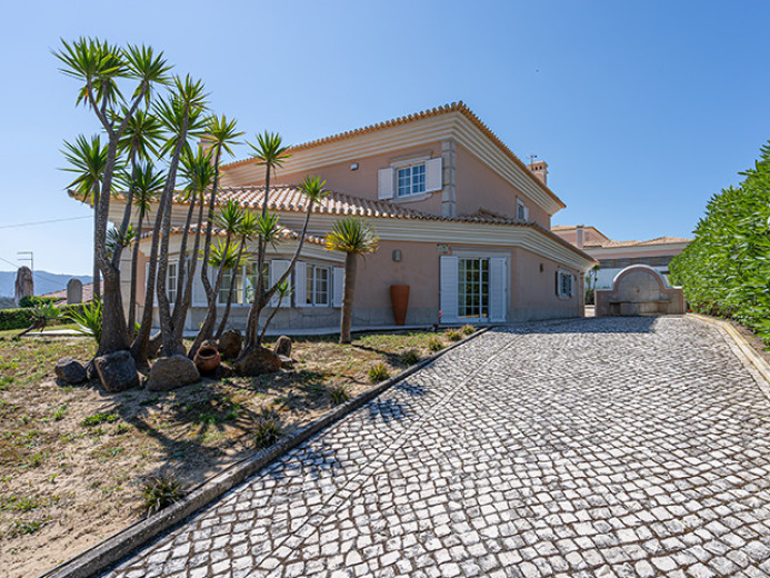 House for sale in Sintra - Smart Propylaia