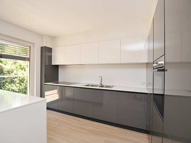 A vendre   Suisse - partenariat avec Smart-Propylaia Portail Immobilier