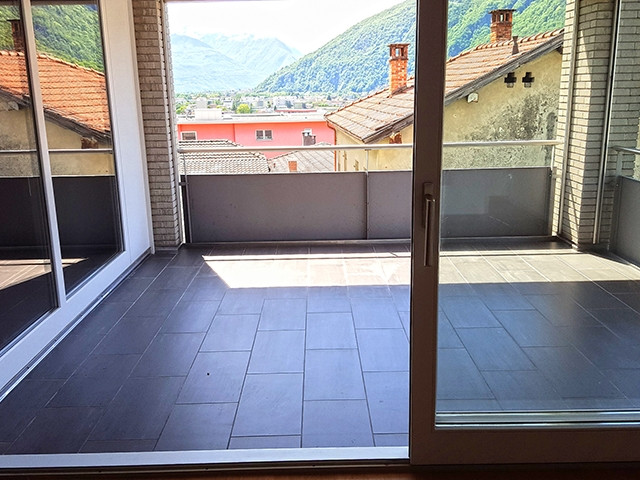 A vendre   Suisse - partenariat avec Smart-Propylaia Portail Immobilier
