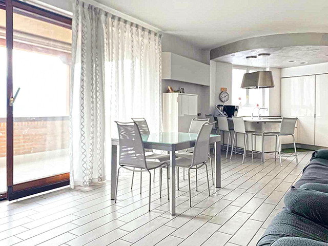 A vendre   Suisse - partenariat avec Smart-Propylaia Portail Immobilier