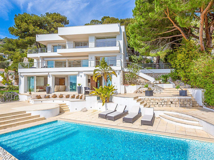 House for sale in Villefranche-sur-Mer - Smart Propylaia