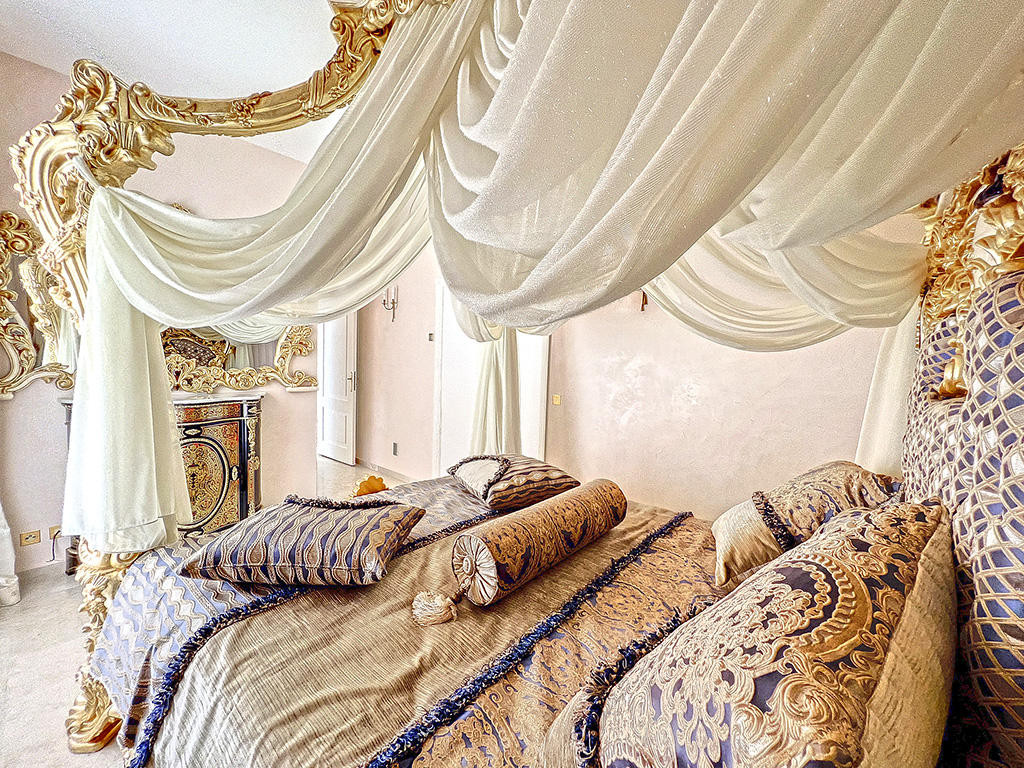 Casa in vendita a Saint-Raphael - Casa unifamiliare in vendita a Saint-Raphael, 9.5 locali, 250 m2 - Smart Propylaia (6)