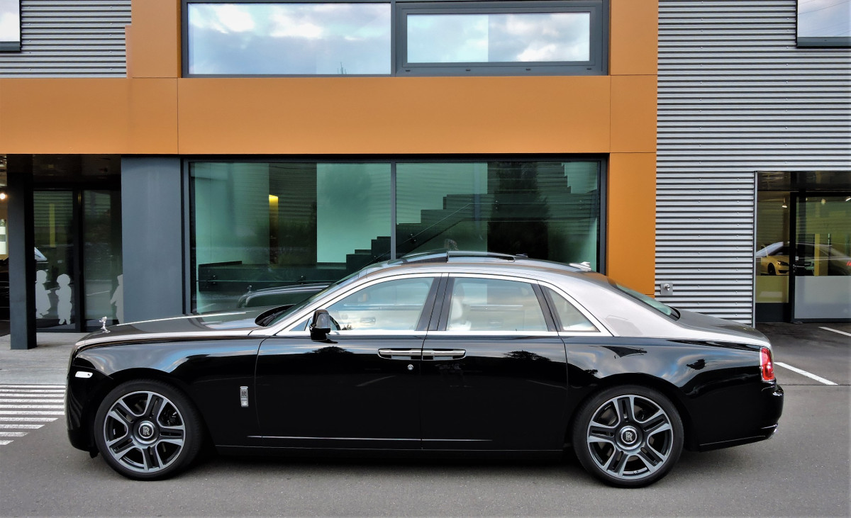Rolls Royce Ghost 6.6 V12 zu verkaufen - ROLLS-ROYCE Ghost 6.6 V12 (Limousine) - Smart Propylaia (3)