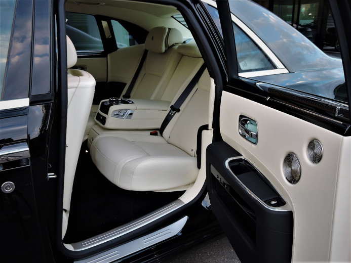 Rolls Royce Ghost 6.6 V12 in vendita - ROLLS-ROYCE Ghost 6.6 V12 (Limousine) - Smart Propylaia (9)