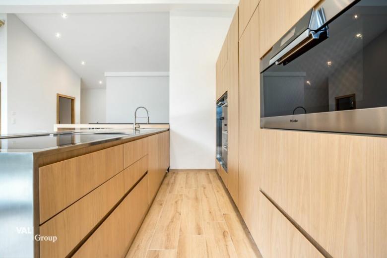 Maison à vendre à Lens - Maison individuelle à vendre à Lens, 5.5 pièces, 318 m2 - Smart Propylaia (3)