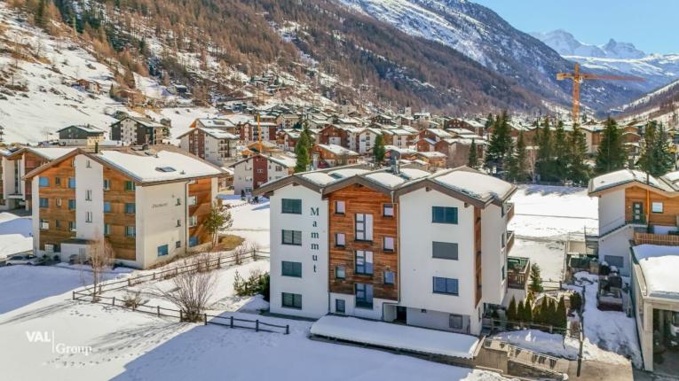 Appartamento in vendita a Täsch (2)