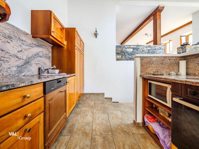Haus zu verkaufen in Sierre - Opportunité unique: Maison avec deux appartements indépendants (5.5 et 2.5 pièces) - Smart Propylaia (6)