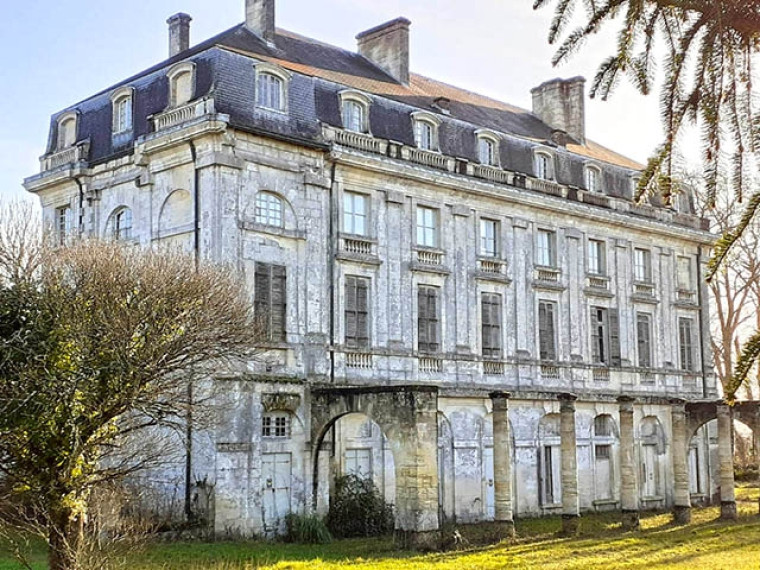 Casa in vendita a Saint-André-de-Cubzac
