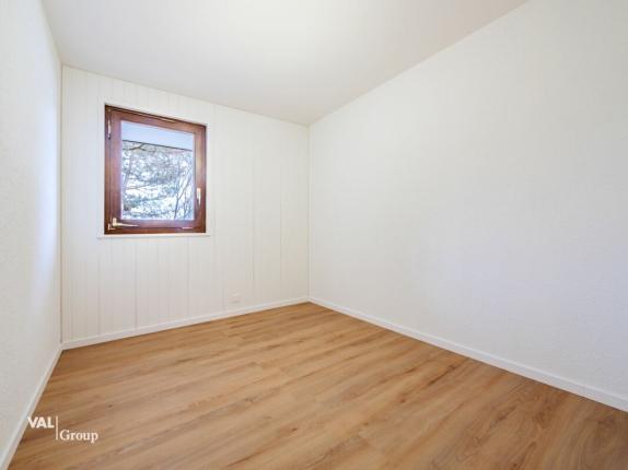 House for sale in Mollens VS (18)