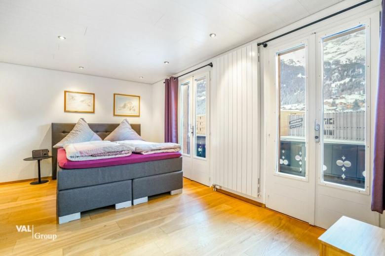 Haus zu verkaufen in Burglauenen - Traumhaftes Chalet in Grindelwald an Top-Lage - Smart Propylaia (6)