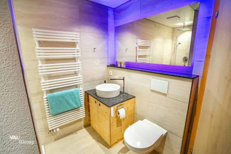 Haus zu verkaufen in Burglauenen - Traumhaftes Chalet in Grindelwald an Top-Lage - Smart Propylaia (9)