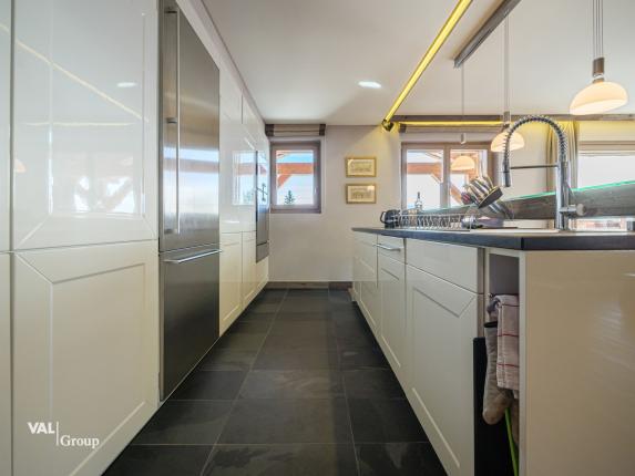Appartement à vendre à Corin-de-la-Crête (5)