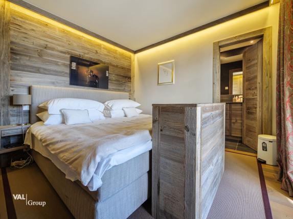 Appartement à vendre à Corin-de-la-Crête (9)