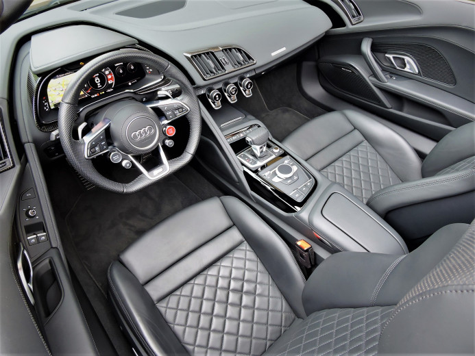 Audi R8 Spyder performance in vendita - Smart Propylaia (17)