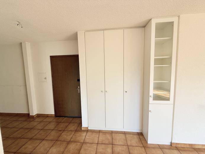 Apartment for sale in Caslano - Bright and quiet 3.5-room apartment with 2 balconies in prime location in Caslano. - Smart Propylaia (6)