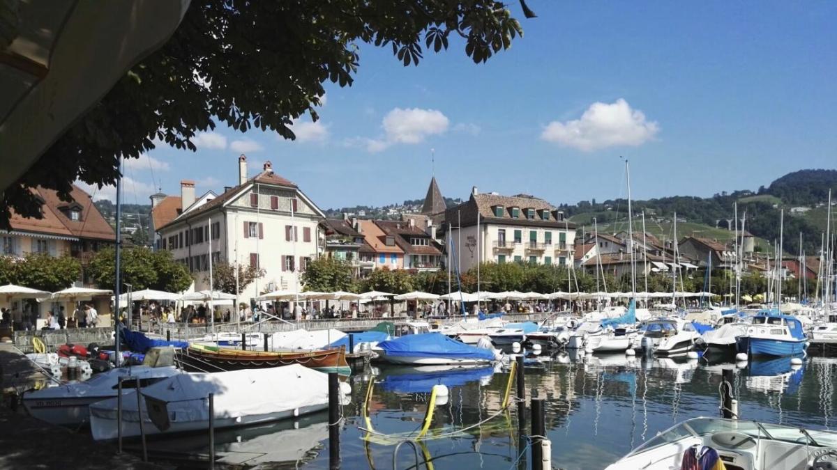 In vendita   Svizzera - 
cChic-immoHub Il vostro portale immobiliare