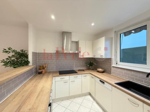 Haus zu verkaufen in Vernier (2)