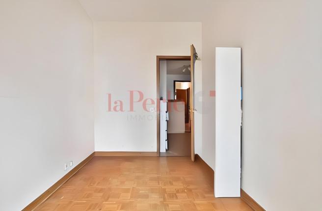 Appartamento in vendita a Genève (7)