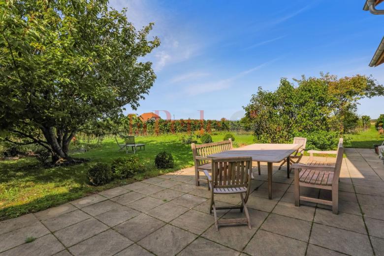 Maison à vendre à Jussy - Ravissante villa en camapgne avec Jardin en Bordure des Vignobles de Jussy - Smart Propylaia (6)