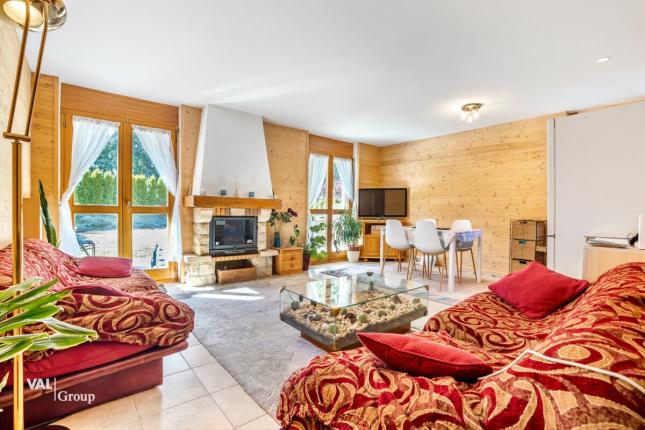 Appartement à vendre à Corin-de-la-Crête (3)