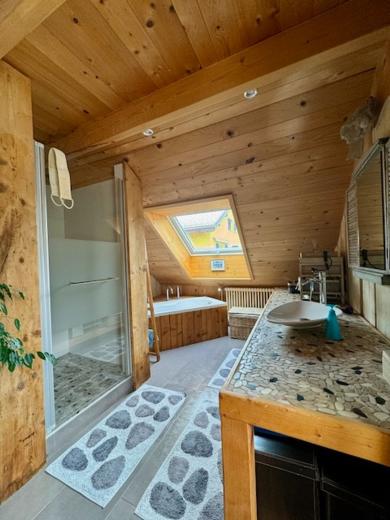 Casa in vendita a Les Verrières - Casa unifamiliare in vendita a Les Verrières, 6.5 locali, 200 m2 - Smart Propylaia (6)