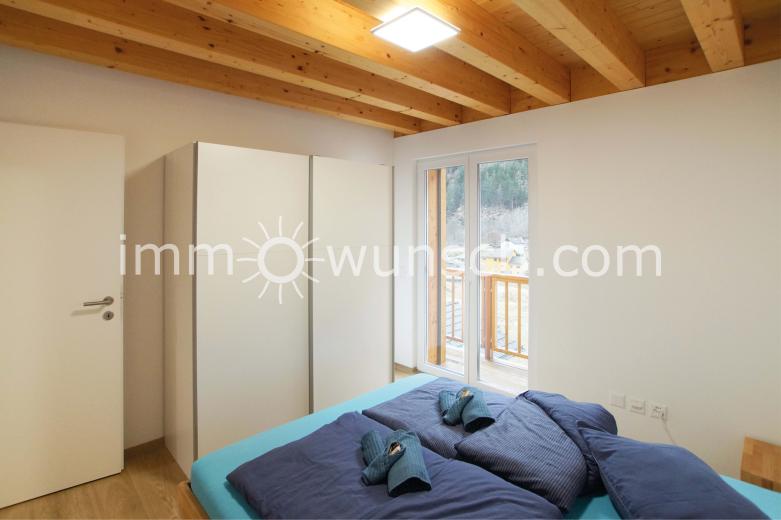 Haus zu verkaufen in Selma - Chalet «Mezzo» in Selma: modern, hell, mit Gartenbereich und Parkplatz - Smart Propylaia (9)