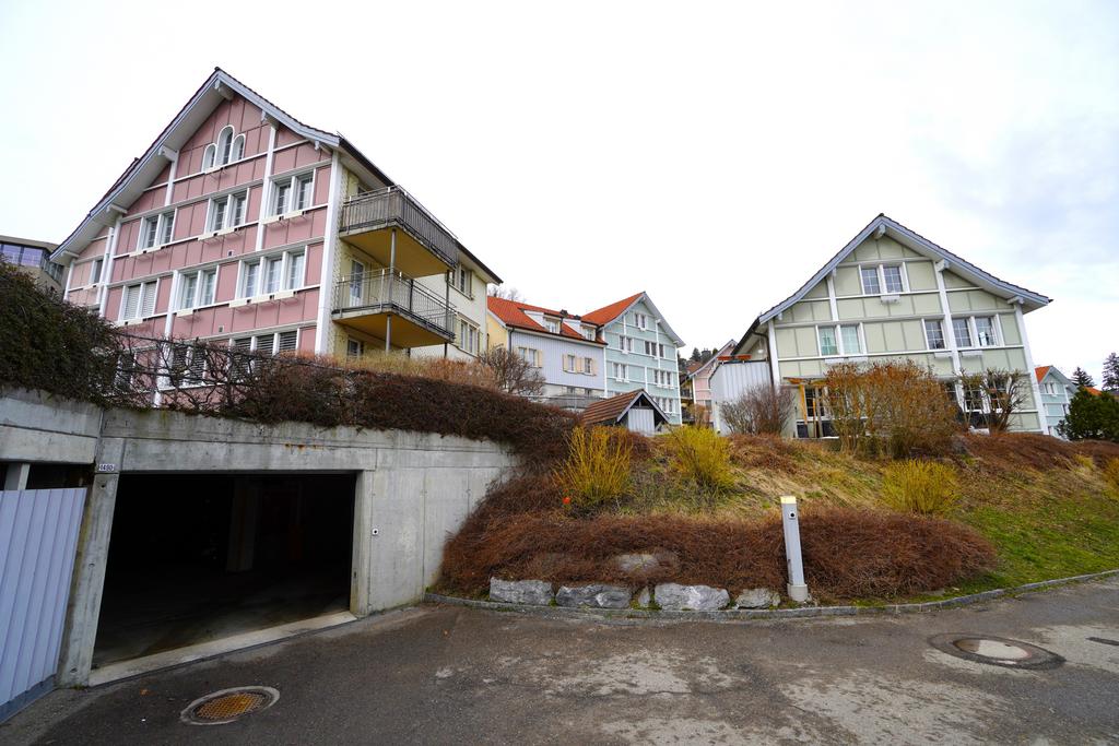 To rent   Switzerland - in partnership with the real estate portal Smart-Propylaia