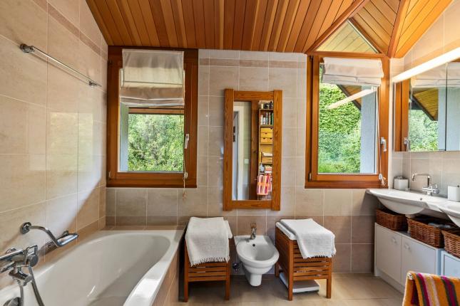 Haus zu verkaufen in Bougy-Villars (104)