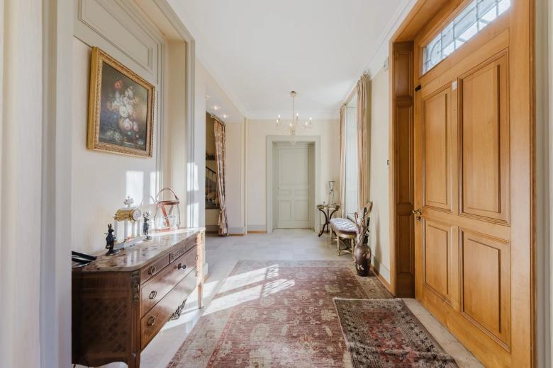 Haus zu verkaufen in Clarens - Wunderschönes Hôtel Particulier, zauberhafter Garten, nur wenige Schri - Smart Propylaia (36)