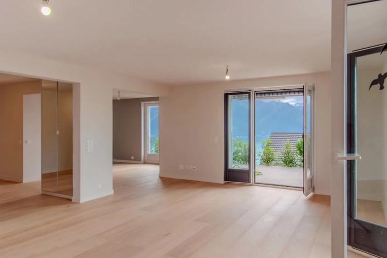 Maison à vendre à Chernex - Maison magnifiquement rénovée, vue panoramique Lac et Alpes - Smart Propylaia (12)