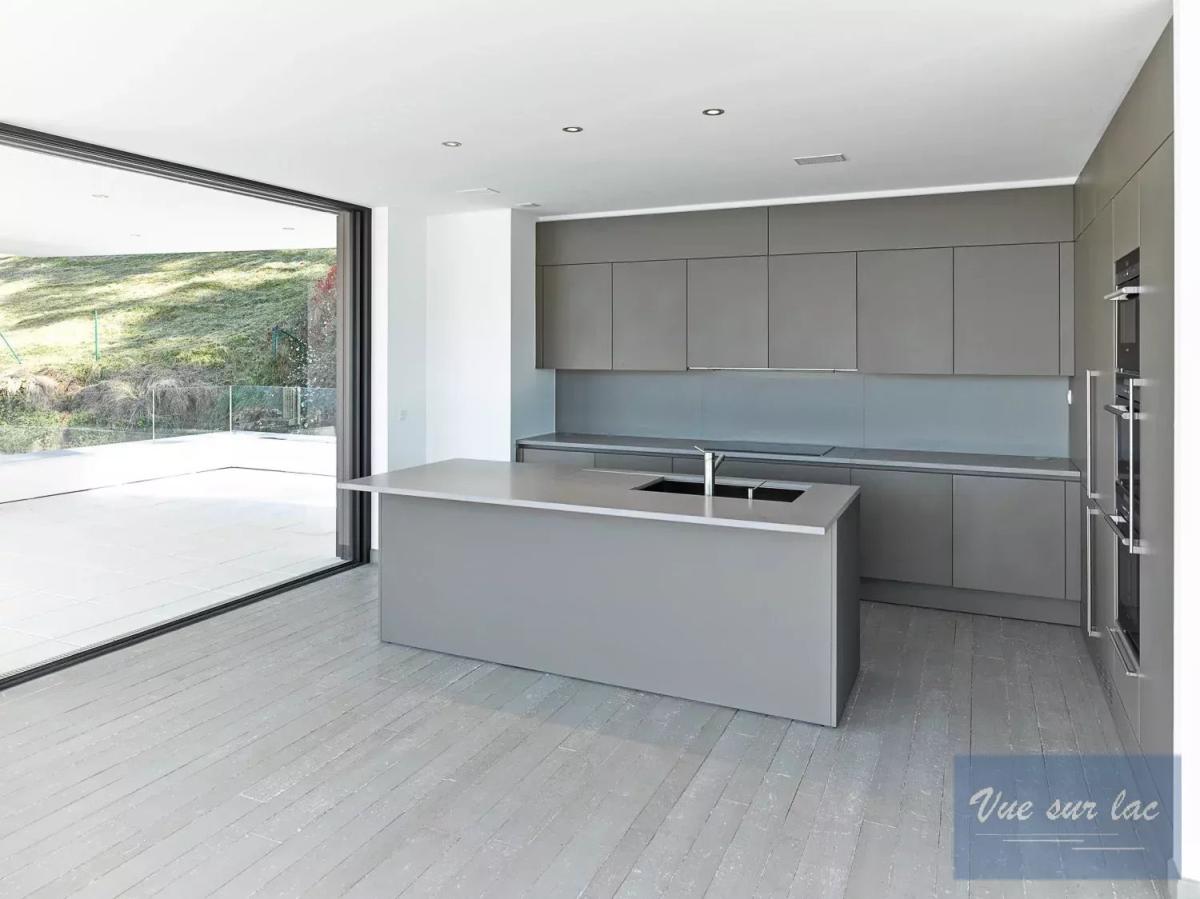A vendre   Suisse - partenariat avec Smart-Propylaia Portail Immobilier