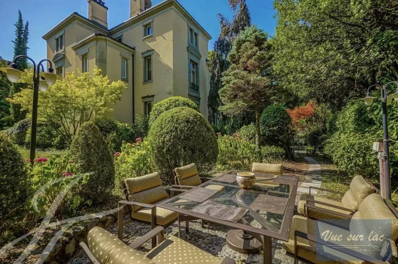 Haus zu verkaufen in Clarens - Wunderschönes Hôtel Particulier, zauberhafter Garten, nur wenige Schri - Smart Propylaia (81)
