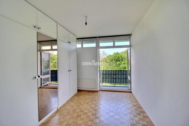 Wohnung zu verkaufen in Genève (3)