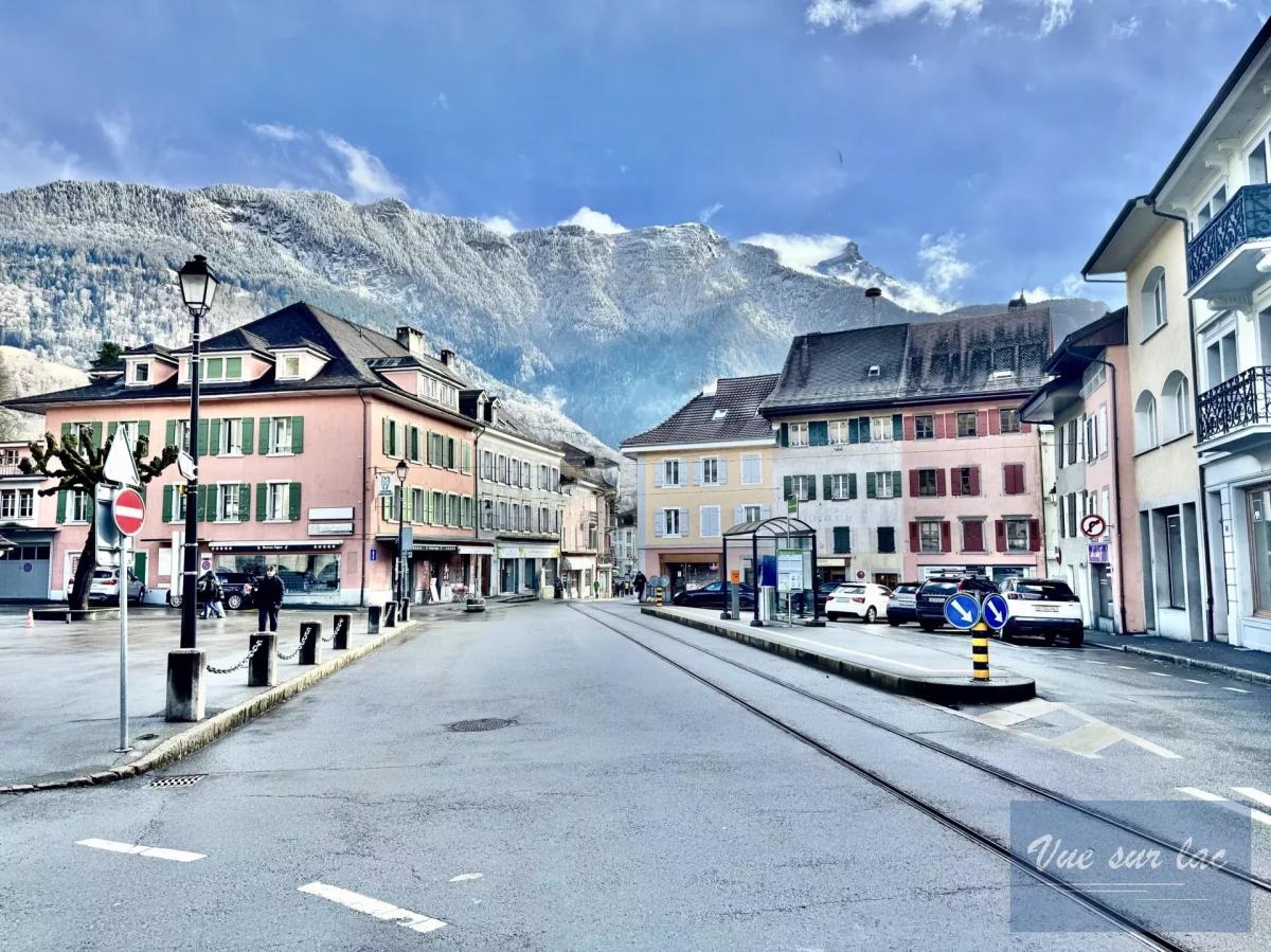 In vendita   Svizzera - 
cChic-immoHub Il vostro portale immobiliare
