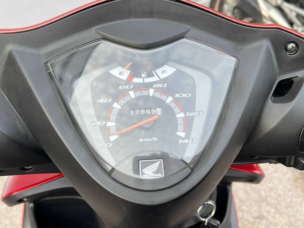 Honda NSC 110 Vision à vendre - HONDA NSC 110 Vision, rouge - Smart Propylaia (9)