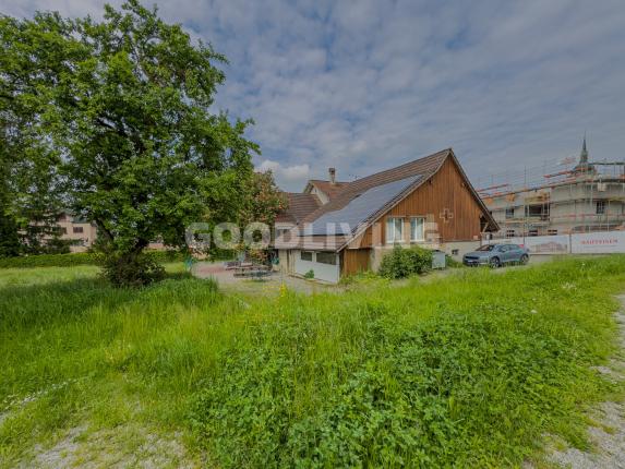 House for sale in Oberlunkhofen