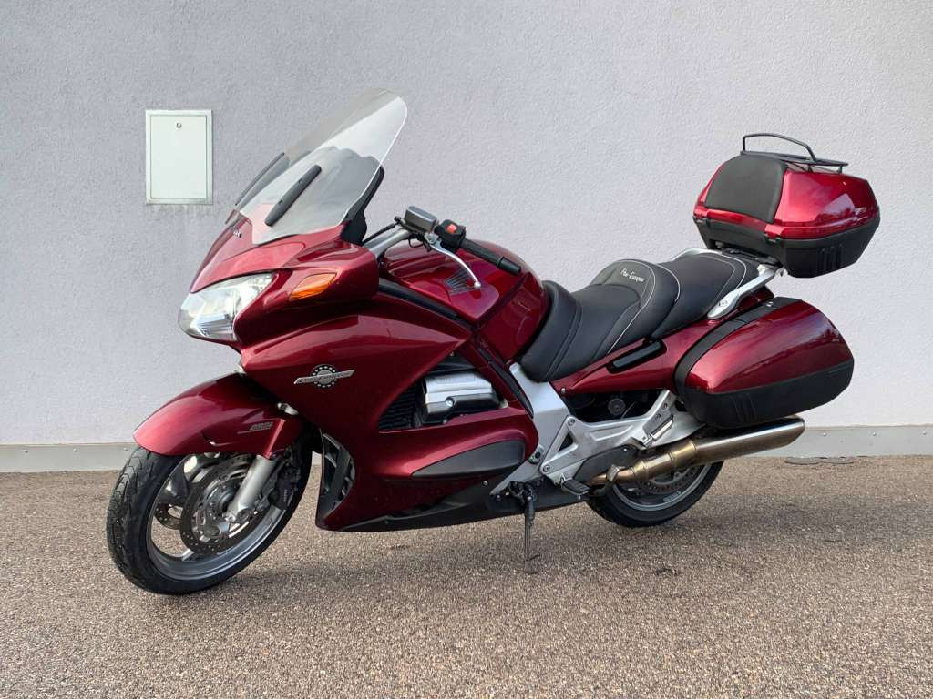 Honda ST Pan-European 1300 in vendita - HONDA ST1300 A2 Pan European rouge - Smart Propylaia (6)