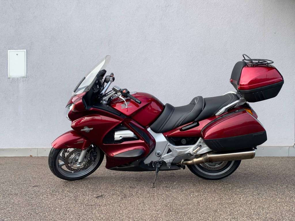 Honda ST Pan-European 1300 in vendita - Smart Propylaia (7)