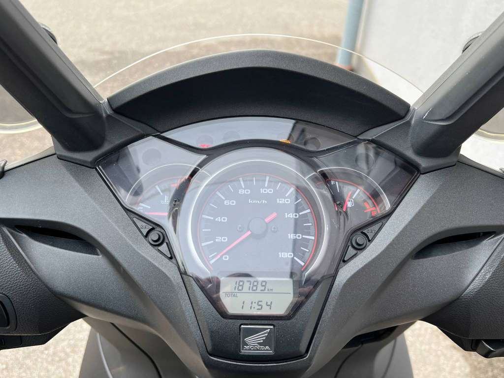 Honda SH 300 in vendita - Smart Propylaia (10)