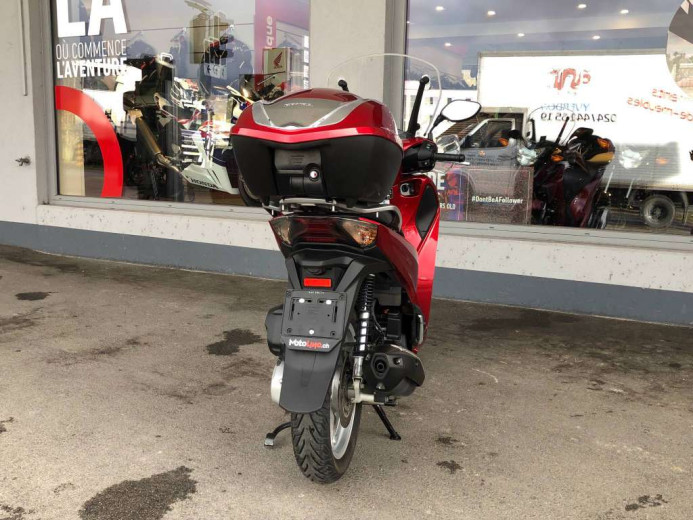 Honda SH 125AD in vendita - HONDA SH 125 AD, rouge, 3'700km - Smart Propylaia (3)