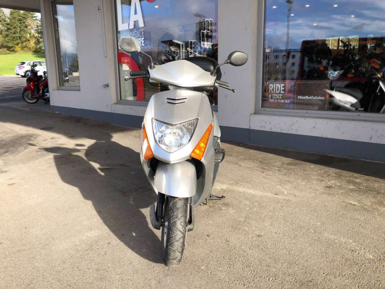 Honda SCV 100 Lead à vendre (6)